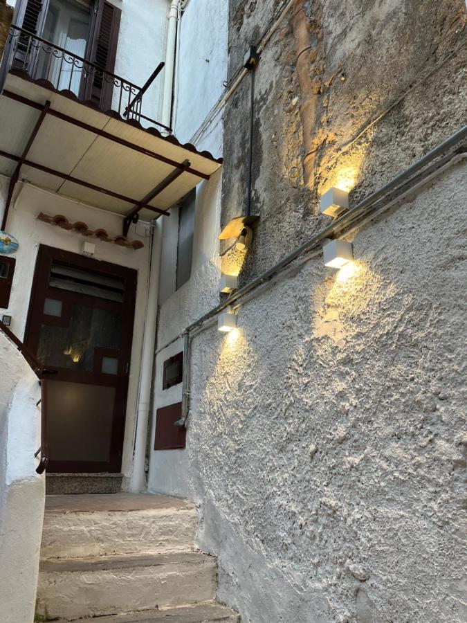 B&B Due Su Due Holiday Vietri sul Mare Exterior photo