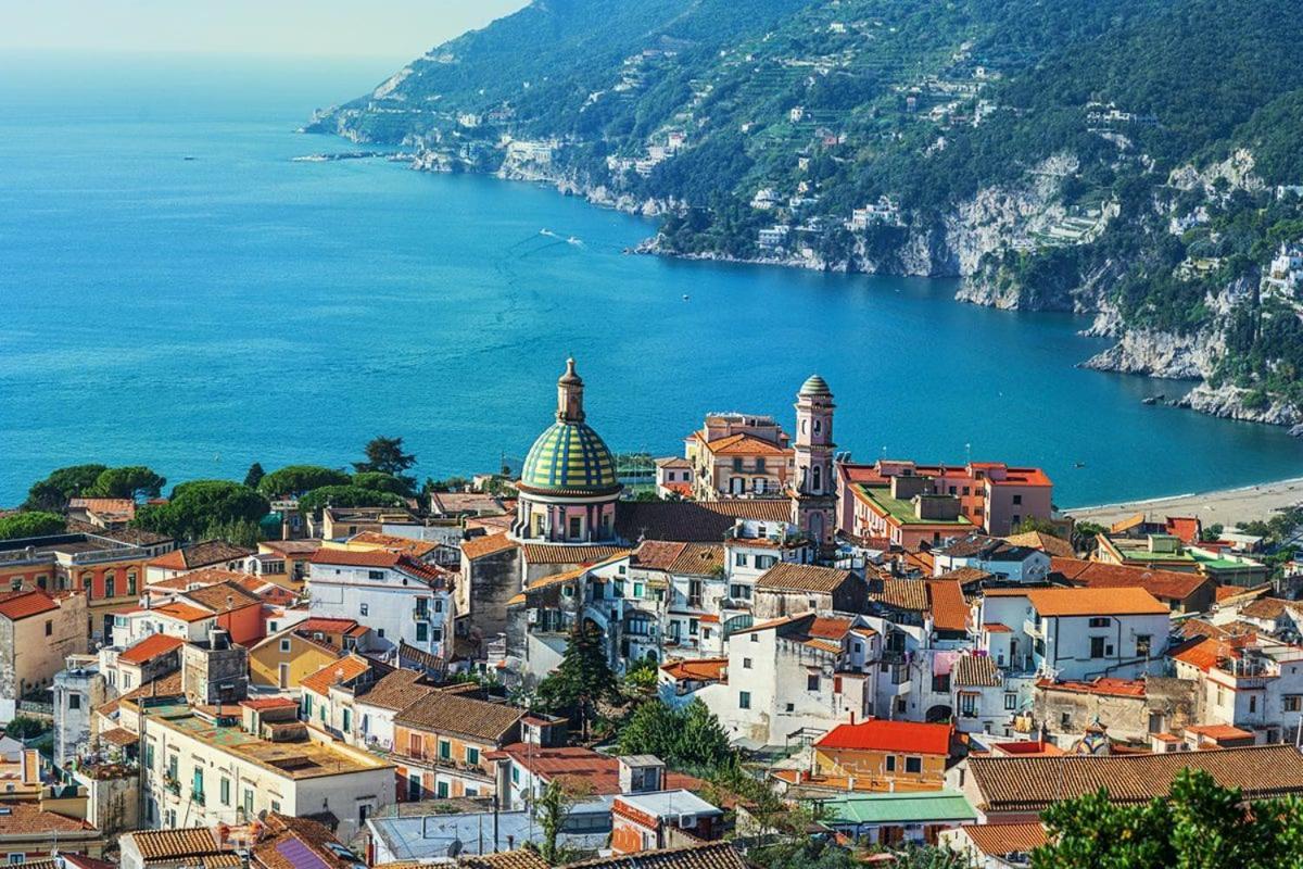 B&B Due Su Due Holiday Vietri sul Mare Exterior photo