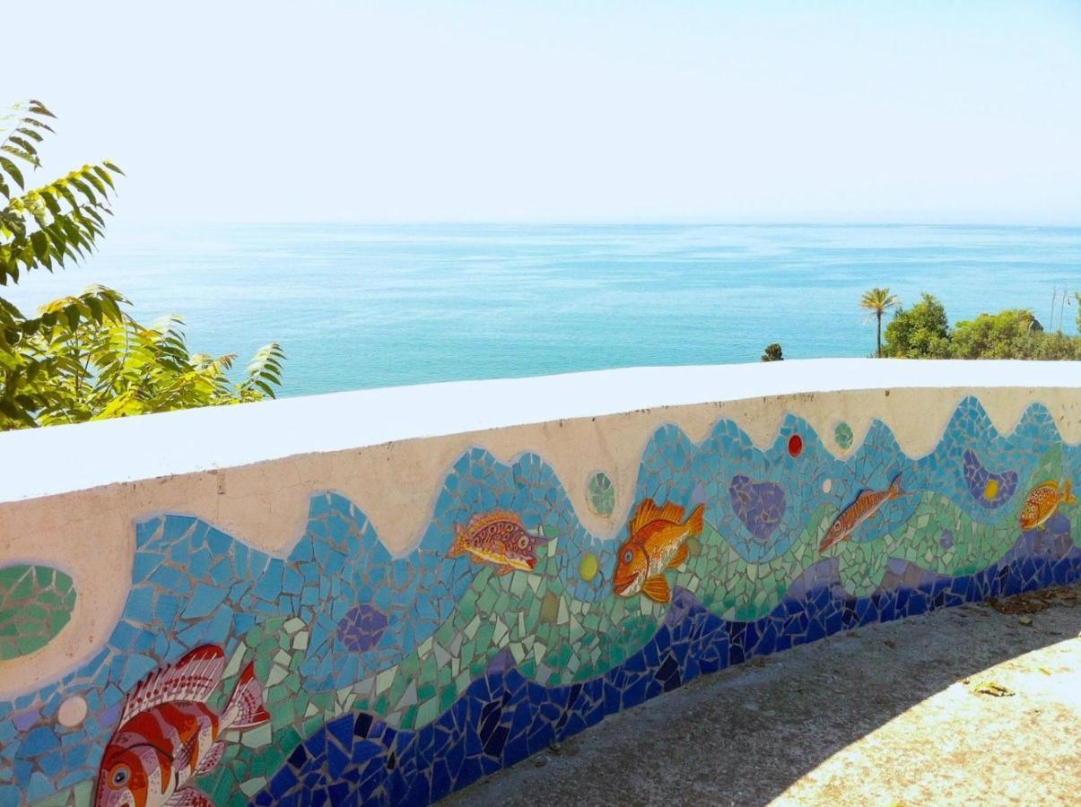 B&B Due Su Due Holiday Vietri sul Mare Exterior photo