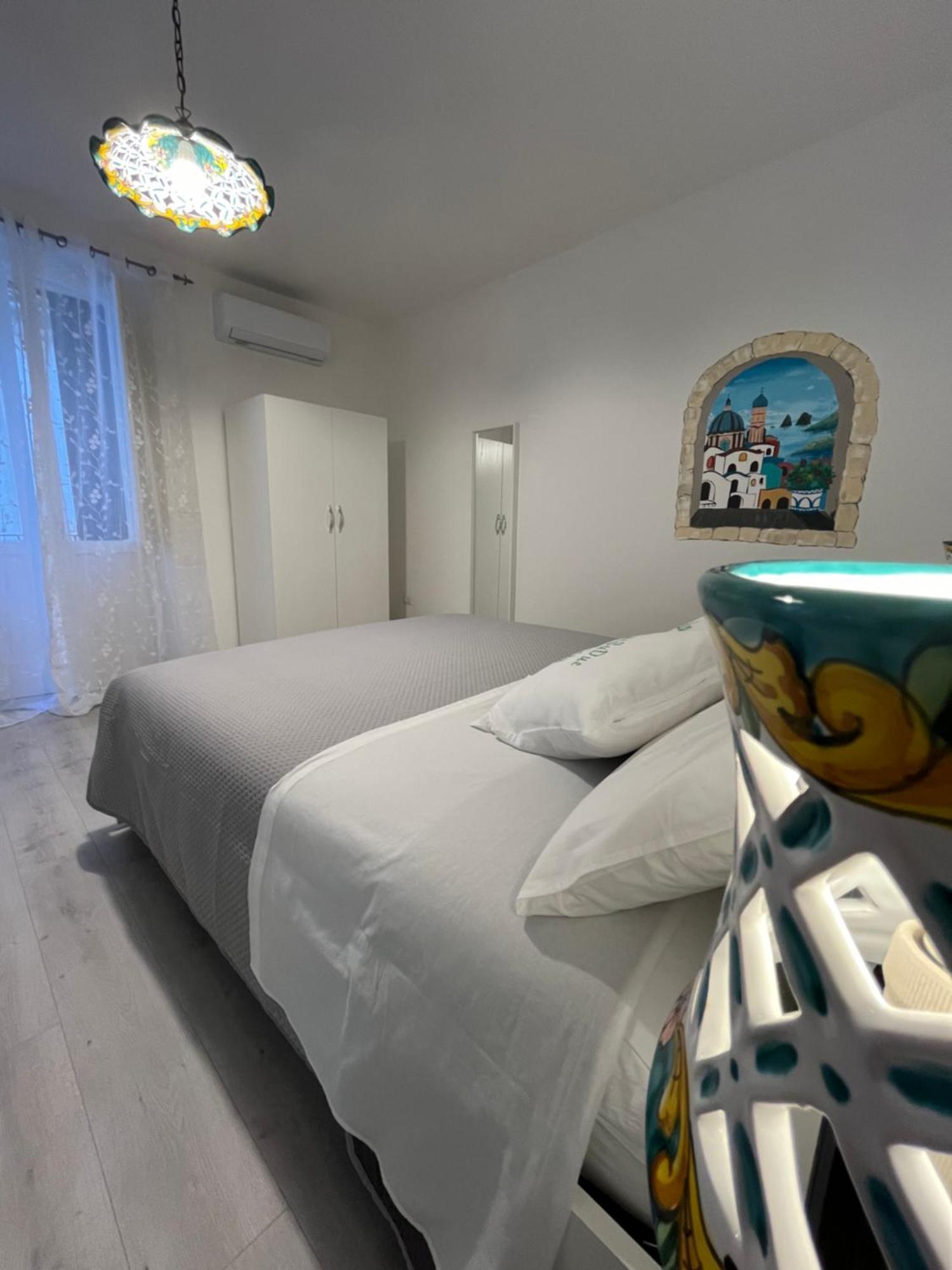 B&B Due Su Due Holiday Vietri sul Mare Exterior photo